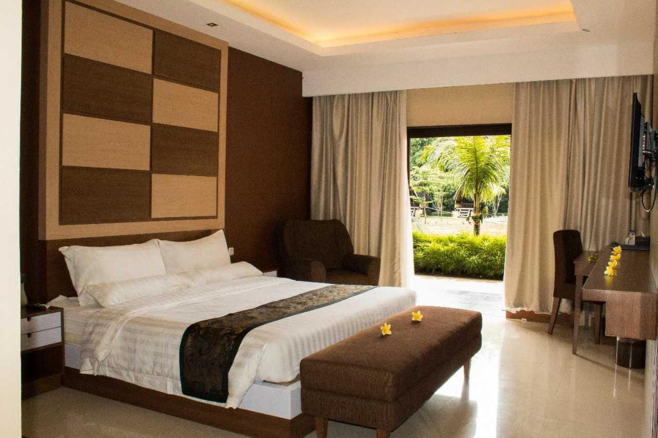 King Room with Garden View